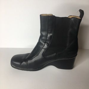 Rockport black leather boots